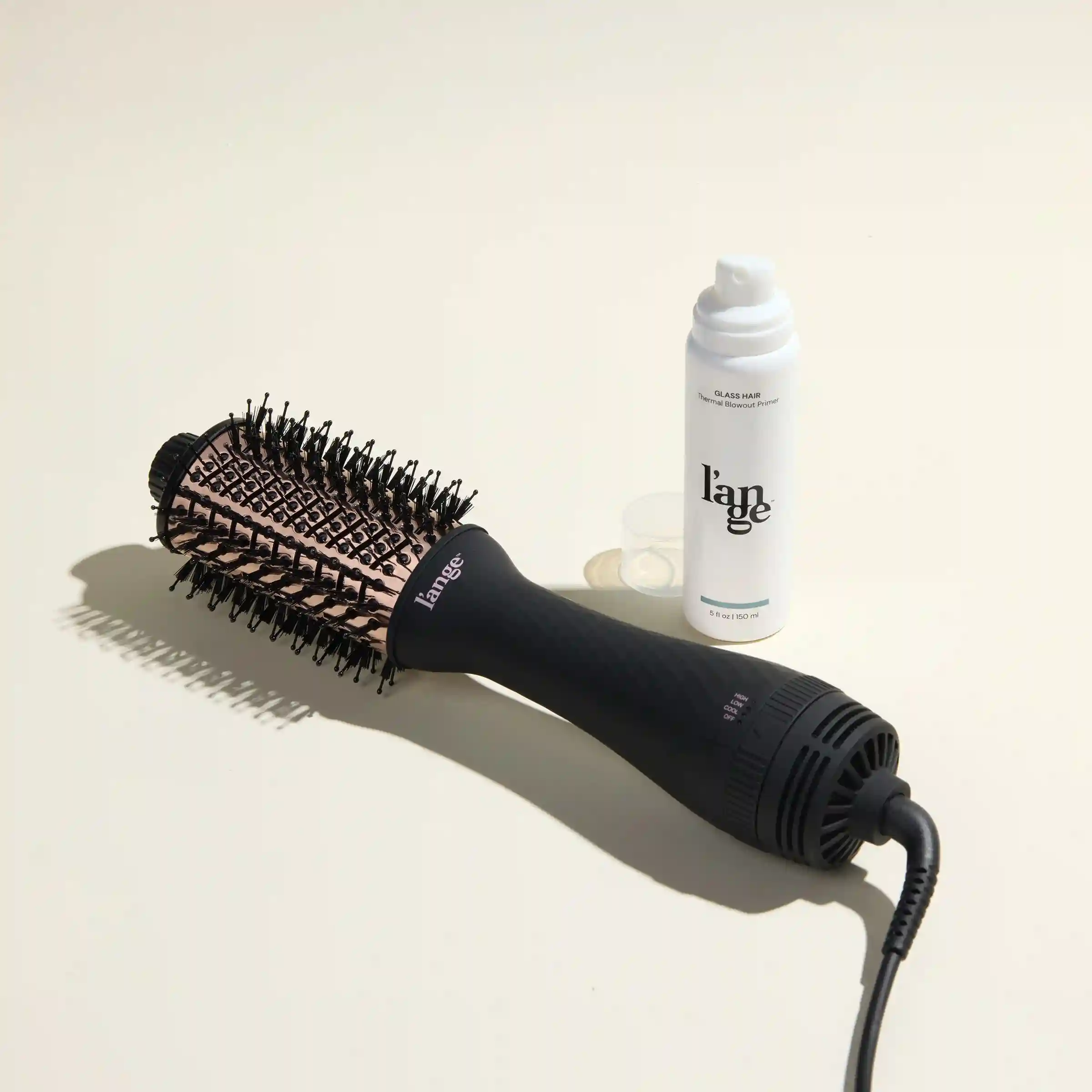 Alternative view of Effortless Blowout Duo